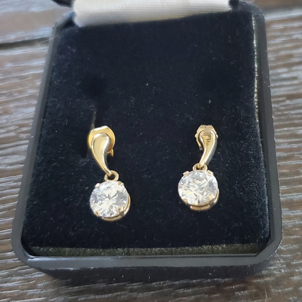 14K Yellow Gold Pierced Earrings